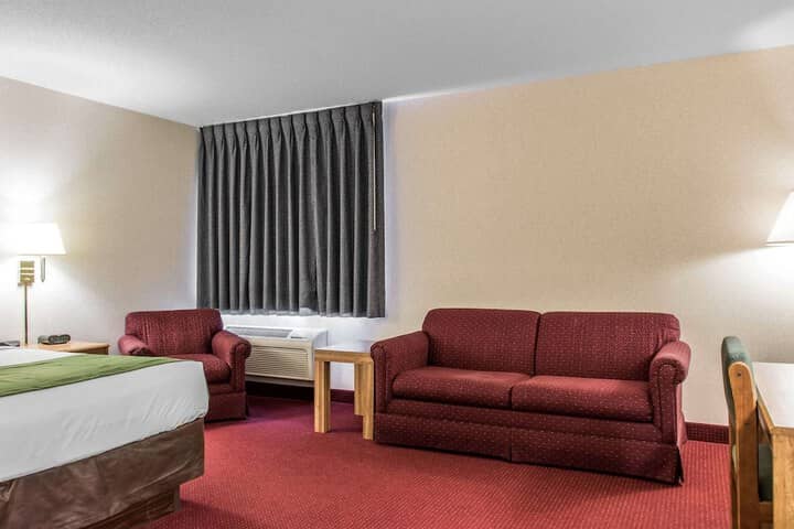 Room 16 of 25