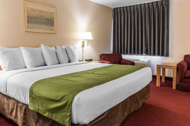 Room 15 of 25